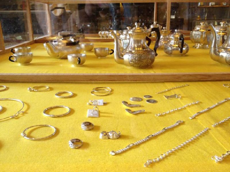 Ke Mon Jewelry Village